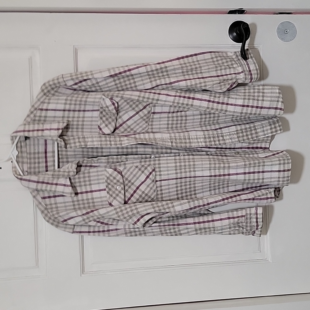 Urban Outfitters Renewal One of a Kind Unique Flannel White Red Classic Pattern